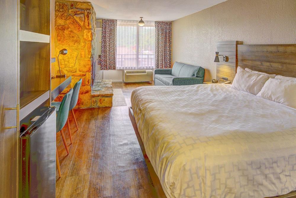 Hotel Clarion Pointe Downtown Gatlinburg Zewnętrze zdjęcie