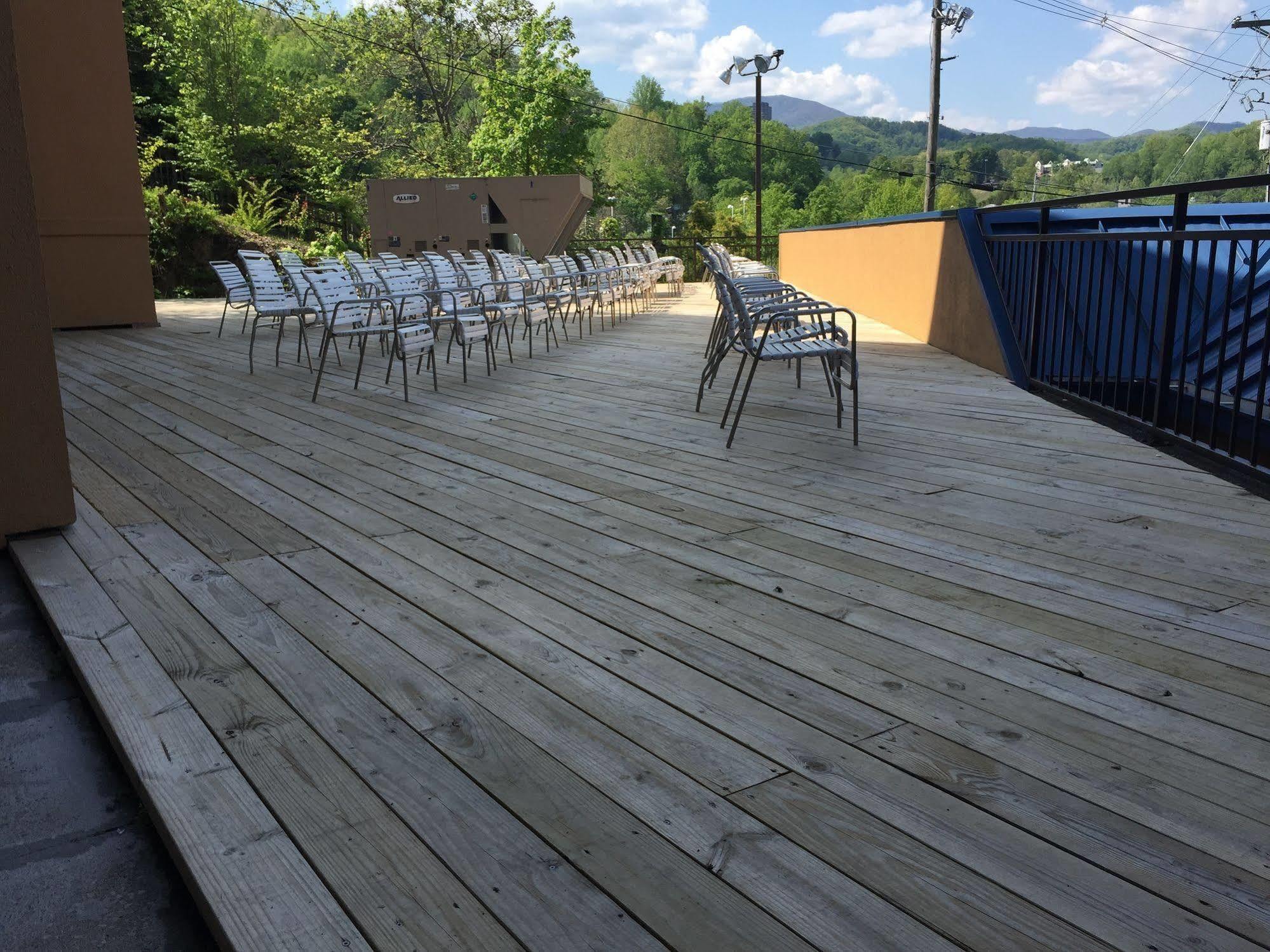 Hotel Clarion Pointe Downtown Gatlinburg Zewnętrze zdjęcie
