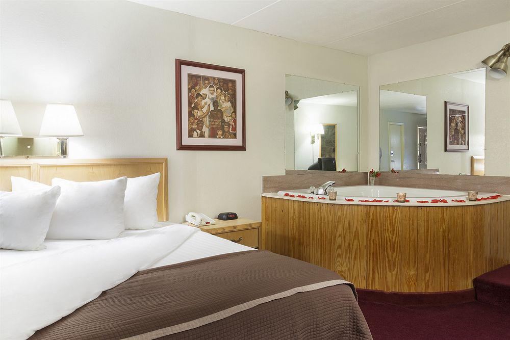 Hotel Clarion Pointe Downtown Gatlinburg Zewnętrze zdjęcie